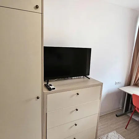 Apartment Four Seasons *