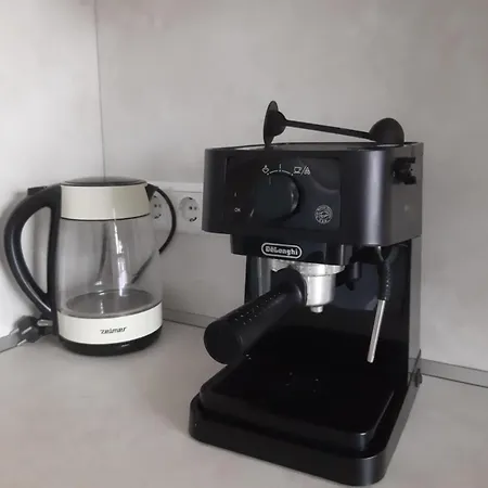 Four Seasons Apartment *