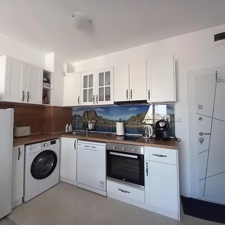 Apartment Four Seasons