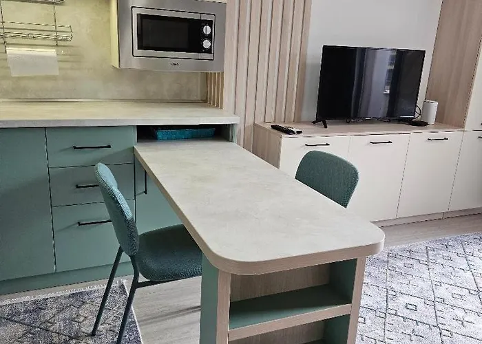 Apartment Four Seasons *